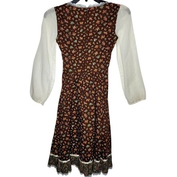 Vintage 70s Floral Prairie Dress Sheer Sleeves and Lace Trim Size 5 - Picture 6 of 11